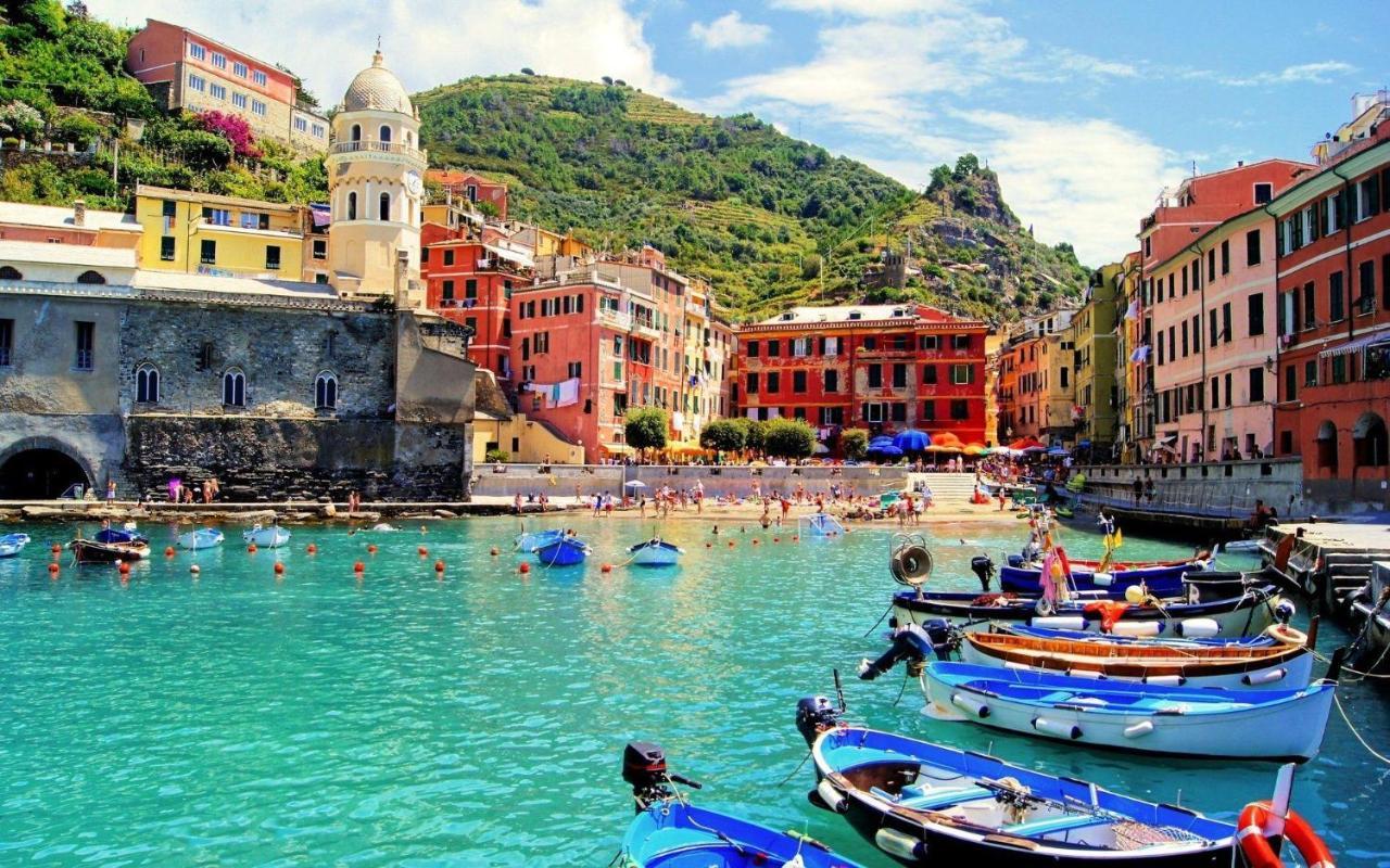 Отель Il Fascino Delle Cinque Terre Специя Экстерьер фото